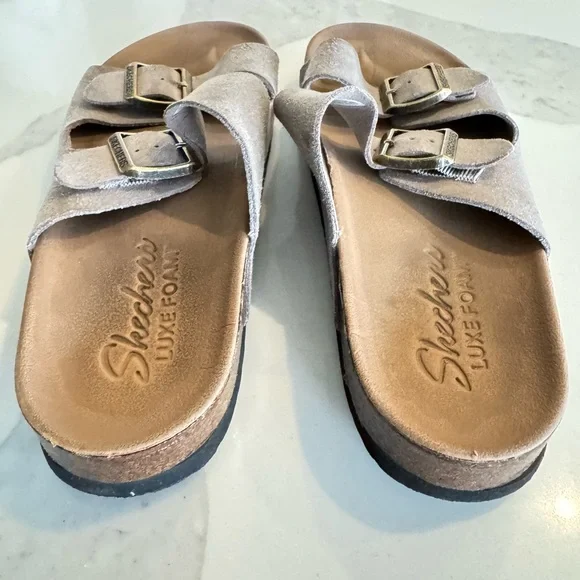 Skechers Granola Luxe Foam Dual Strap Slide Sandals. Women’s size 6. Taupe - Picture 5 of 16
